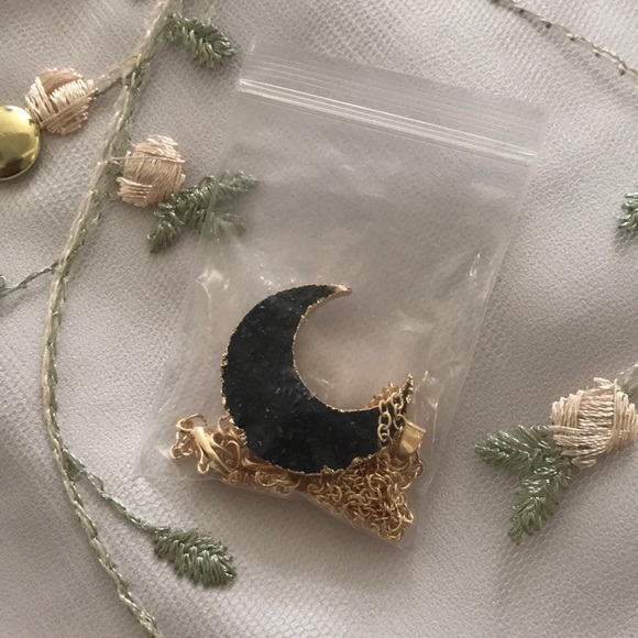no brand Jewelry - ☆ crescent moon necklace ☆